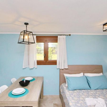 Panos House Apartment Koinira Ngoại thất bức ảnh