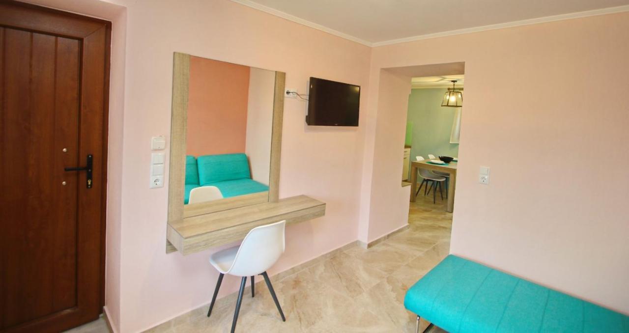 Panos House Apartment Koinira Ngoại thất bức ảnh
