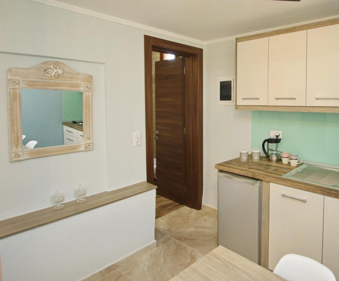 Panos House Apartment Koinira Ngoại thất bức ảnh