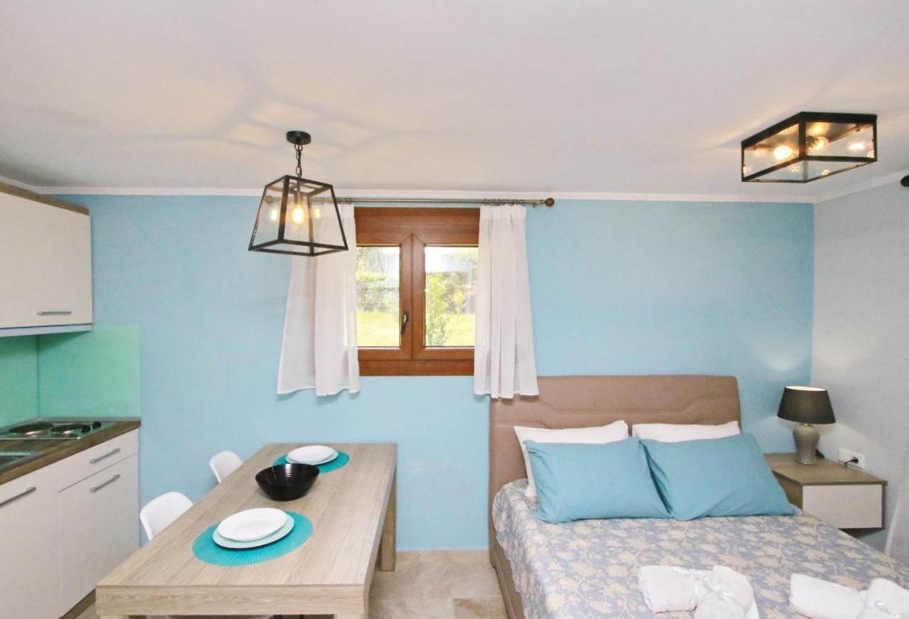 Panos House Apartment Koinira Ngoại thất bức ảnh